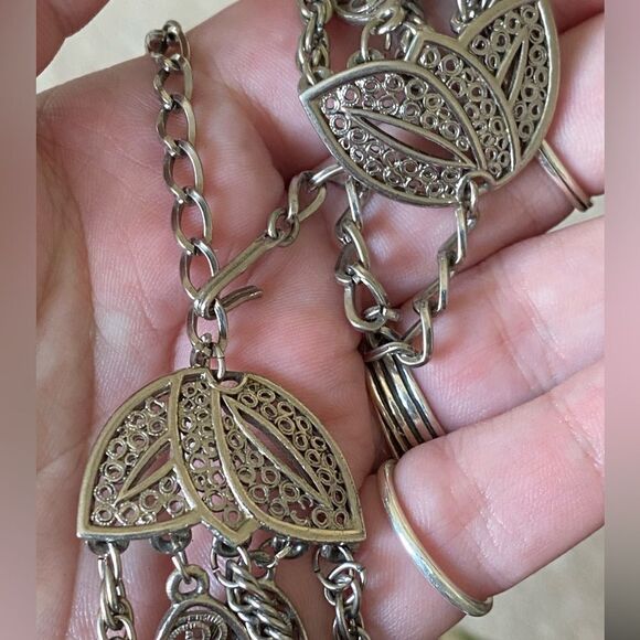 Layered Chain Scroll Necklace - Picture 3 of 3